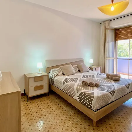 Casa Claudia Apartment *